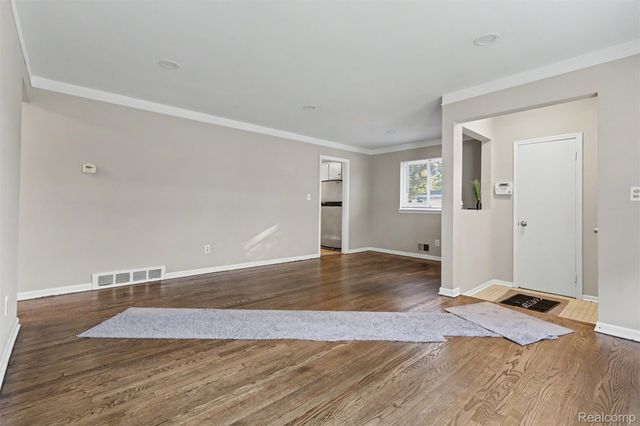 24936 Elmira, Redford Charter Township, MI 48239