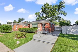 24936 Elmira, Redford Charter Township, MI 48239
