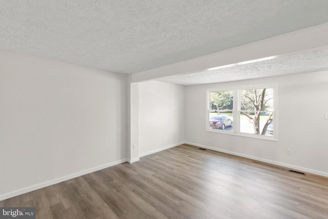 14125 HONEY HILL CT, Centreville, VA 20121