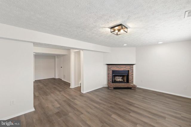 14125 HONEY HILL CT, Centreville, VA 20121