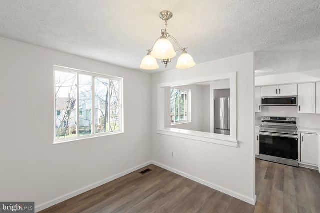 14125 HONEY HILL CT, Centreville, VA 20121