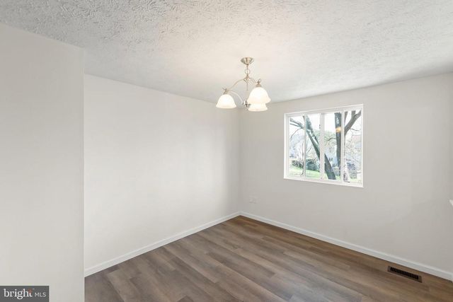 14125 HONEY HILL CT, Centreville, VA 20121