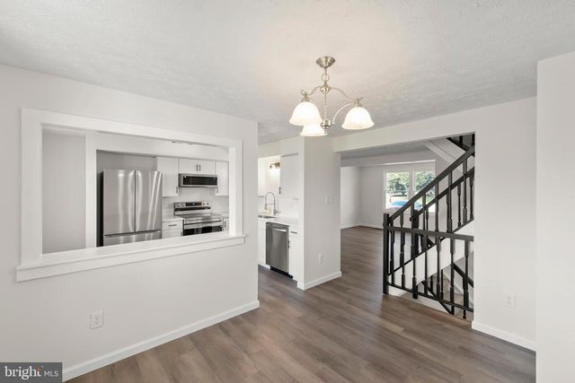 14125 HONEY HILL CT, Centreville, VA 20121