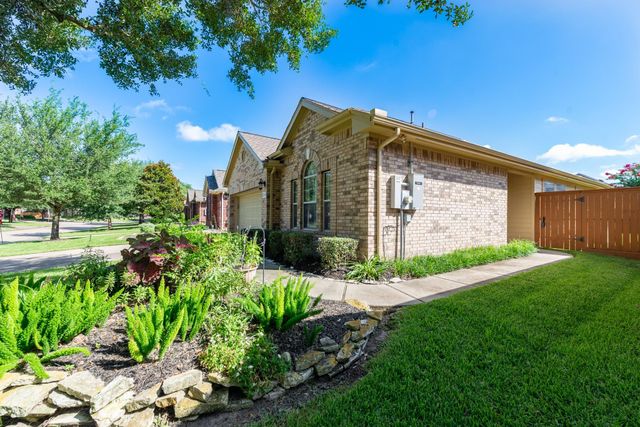 5327 Thorngate Court, Katy, TX 77494