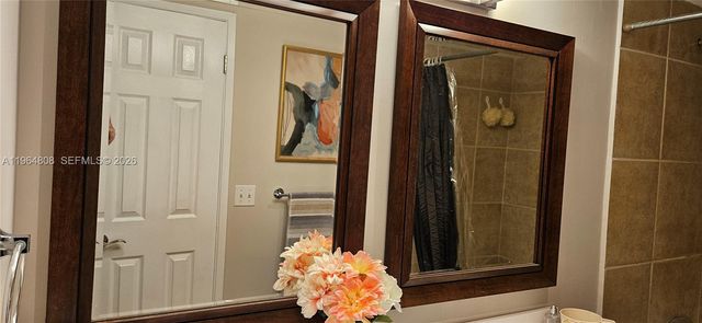 2851 NE 183rd St 817E, Aventura, FL 33160