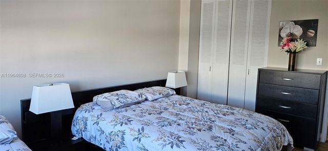 2851 NE 183rd St 817E, Aventura, FL 33160