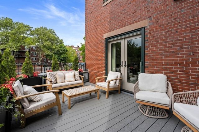 219 Shawmut Ave 2, Boston, MA 02118