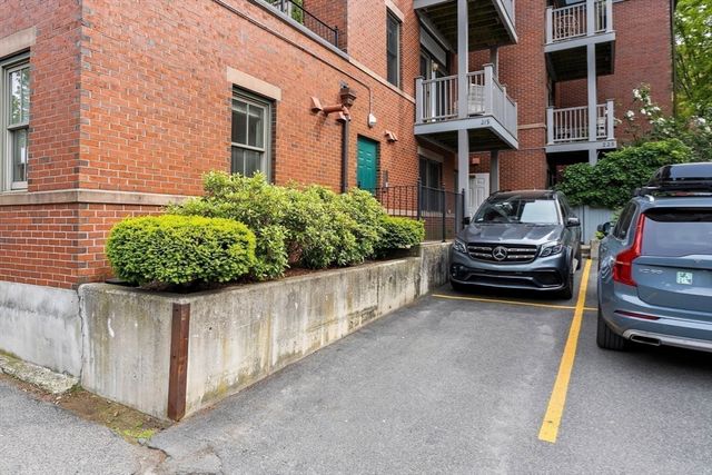 219 Shawmut Ave 2, Boston, MA 02118
