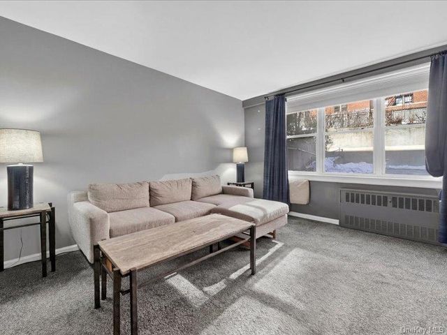 25 Franklin Avenue 2K, White Plains, NY 10601