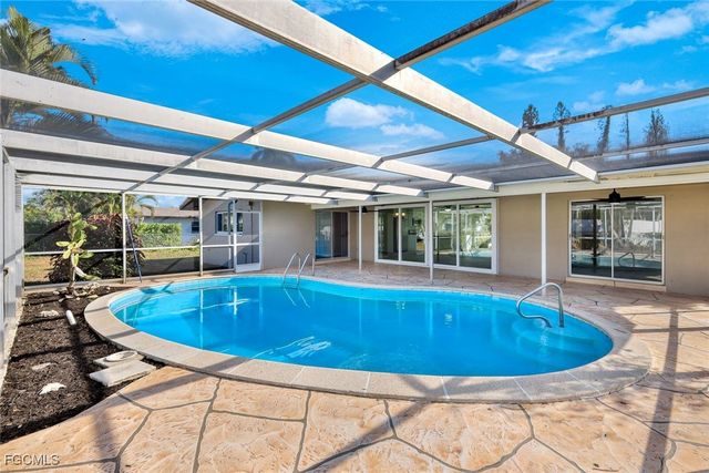 247 SE 46th ST, Cape Coral, FL 33904