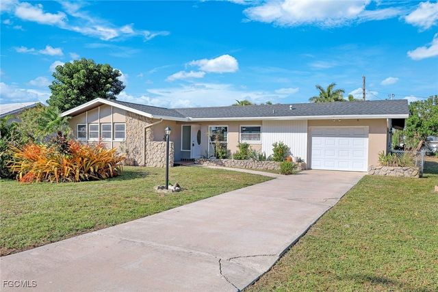247 SE 46th ST, Cape Coral, FL 33904