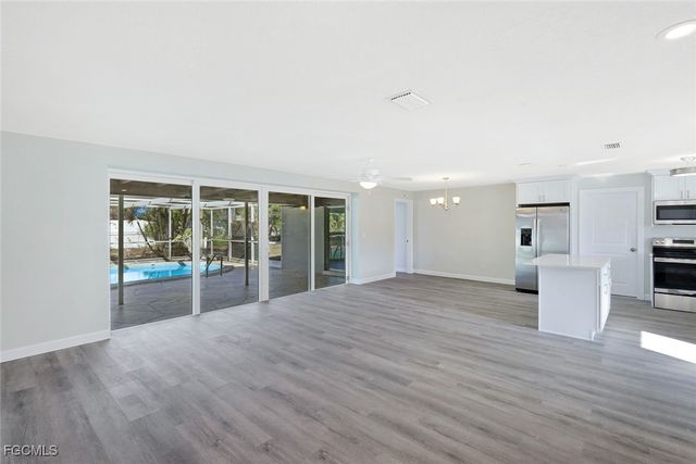 247 SE 46th ST, Cape Coral, FL 33904