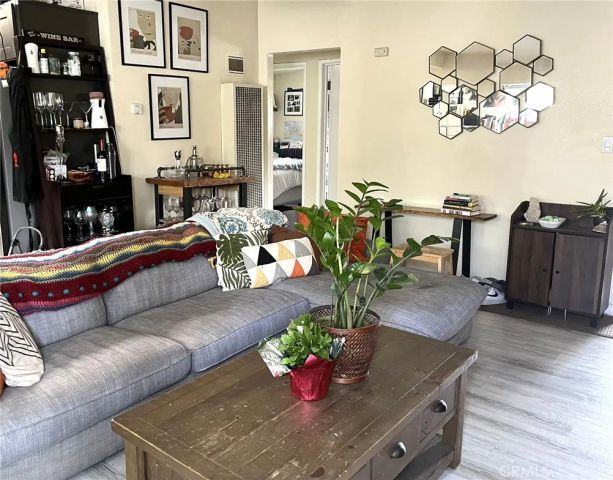 1521 Michigan, Santa Monica, CA 90404