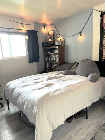 1521 Michigan, Santa Monica, CA 90404