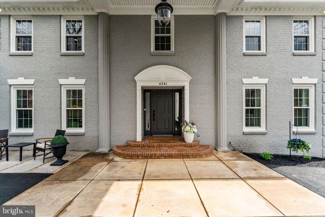 4341 BANBURY DR, Gainesville, VA 20155
