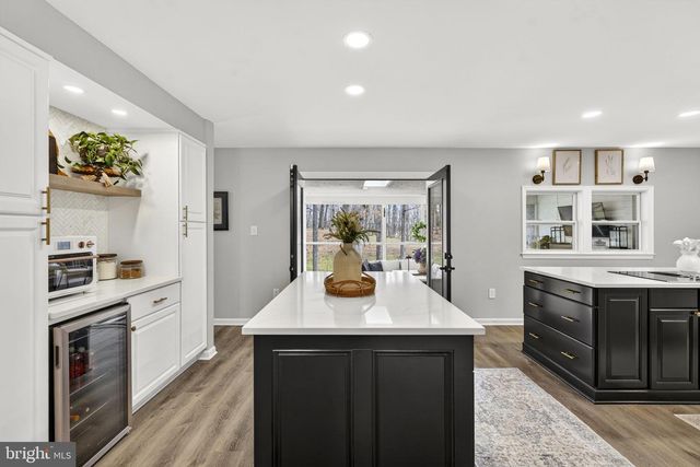 4341 BANBURY DR, Gainesville, VA 20155