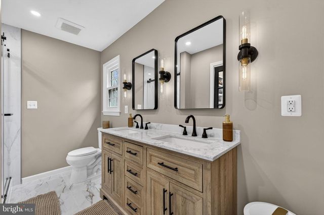 4341 BANBURY DR, Gainesville, VA 20155