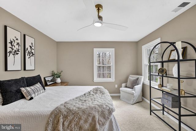 4341 BANBURY DR, Gainesville, VA 20155