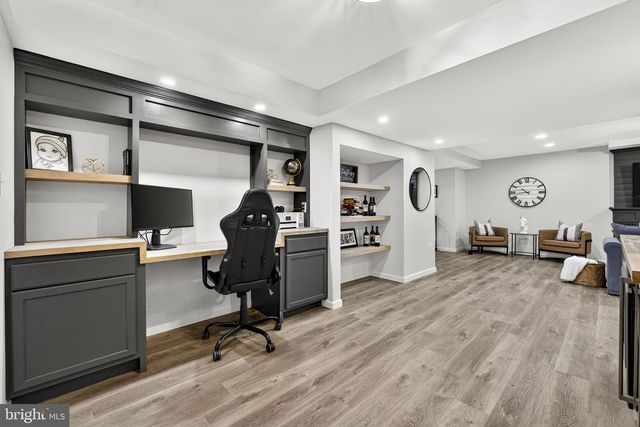 4341 BANBURY DR, Gainesville, VA 20155
