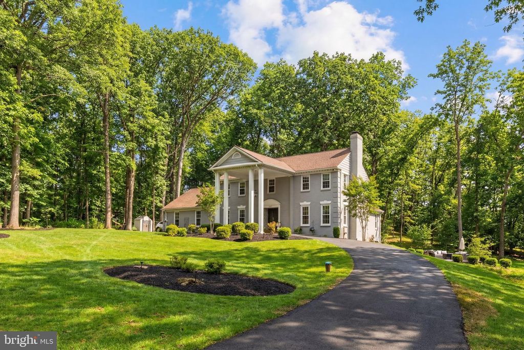 4341 BANBURY DR, Gainesville, VA 20155