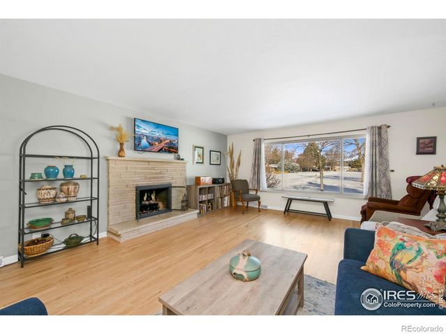 301 E Thunderbird Drive, Fort Collins, CO 80525