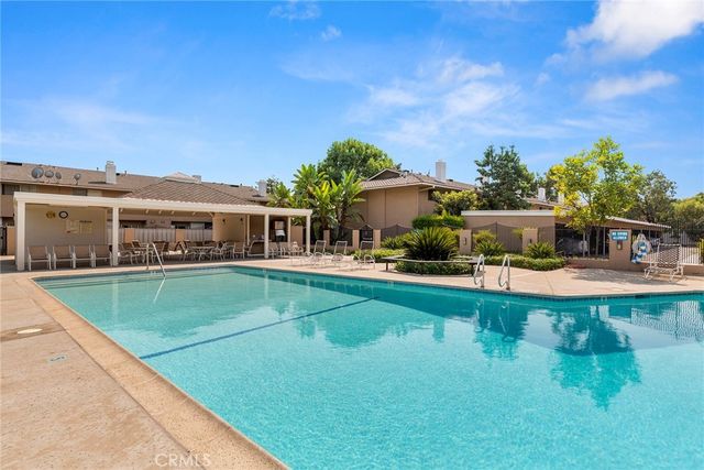 945 Glencliff, La Habra, CA 90631