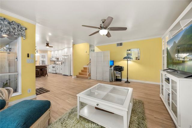 945 Glencliff, La Habra, CA 90631