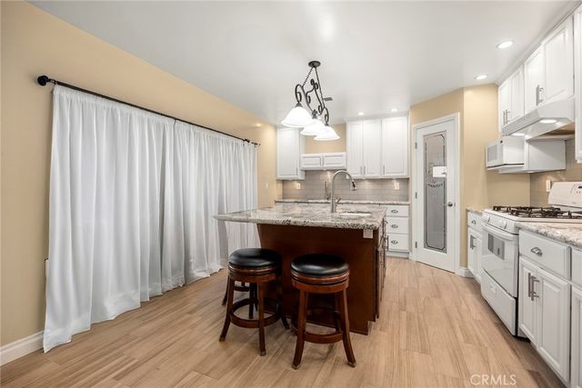 945 Glencliff, La Habra, CA 90631