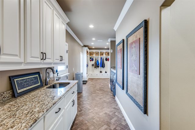 6100 Old Clarksville Road, Reno, TX 75462
