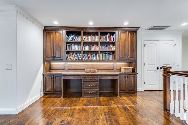 6100 Old Clarksville Road, Reno, TX 75462
