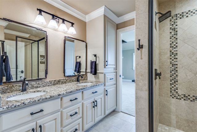6100 Old Clarksville Road, Reno, TX 75462