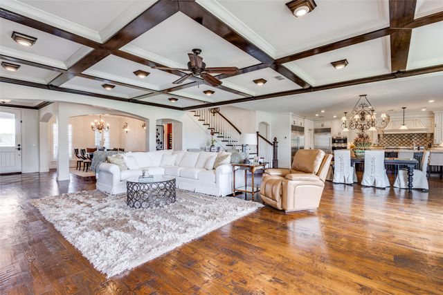 6100 Old Clarksville Road, Reno, TX 75462