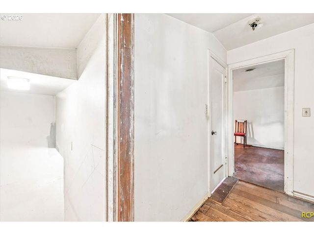 2113 N SUMNER St, Portland, OR 97217
