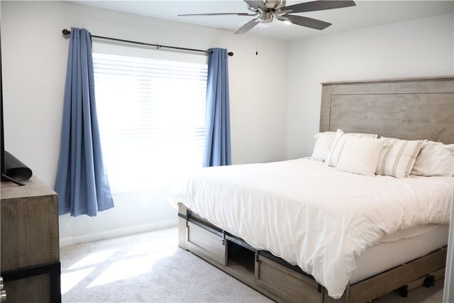 652 Kayla Maria Street, Prairie Grove, AR 72753