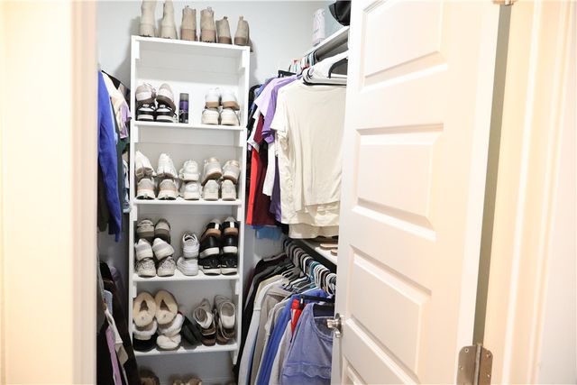 652 Kayla Maria Street, Prairie Grove, AR 72753