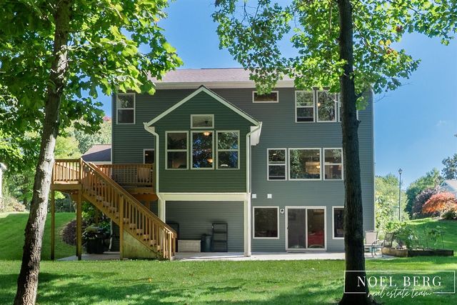 16897 Birchview Court, Nunica, MI 49448