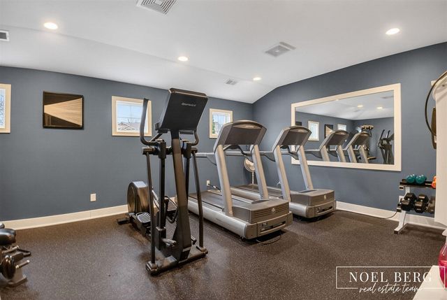 16897 Birchview Court, Nunica, MI 49448