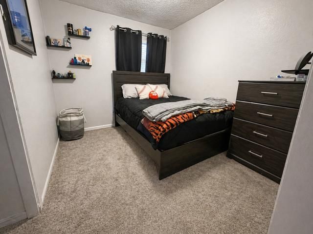 91 Marilyn Cir, Sacramento, CA 95838