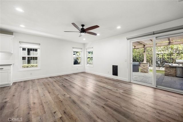2550 Hudson Ave, Corona, CA 92881