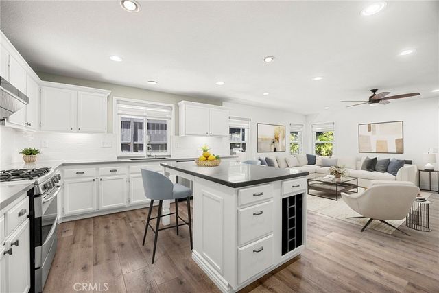 2550 Hudson Ave, Corona, CA 92881