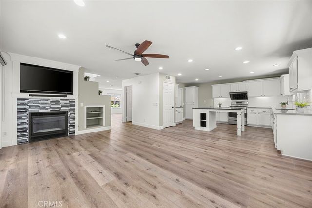 2550 Hudson Ave, Corona, CA 92881