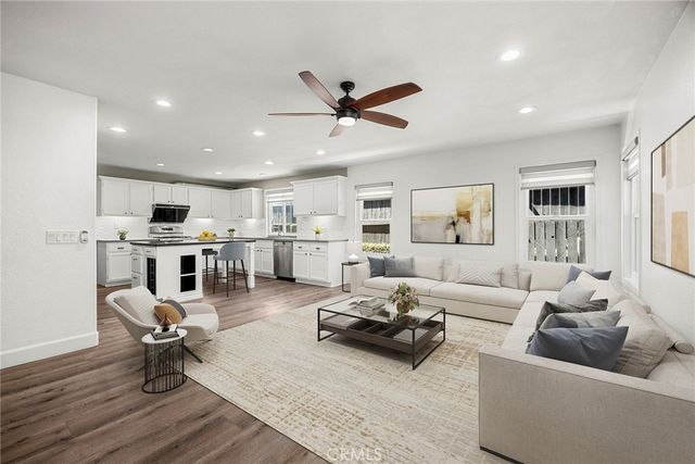 2550 Hudson Ave, Corona, CA 92881