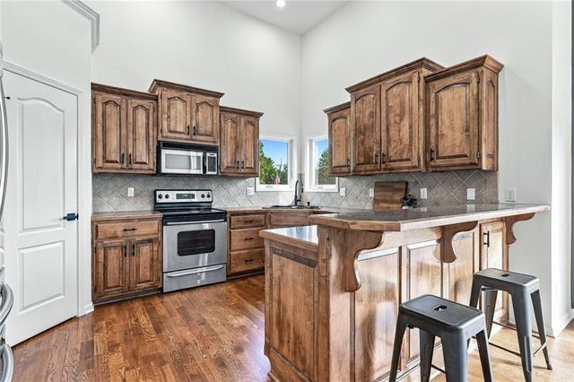 1603 NE 180th Terrace, Smithville, MO 64089