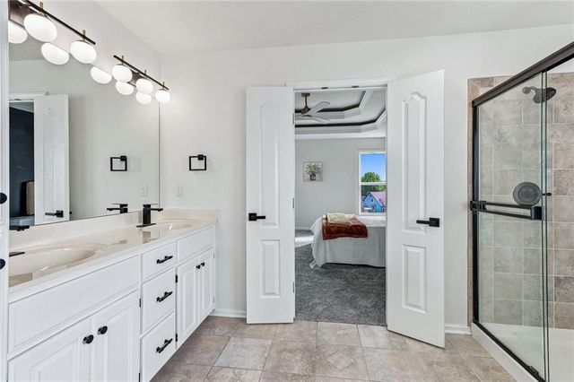 1603 NE 180th Terrace, Smithville, MO 64089