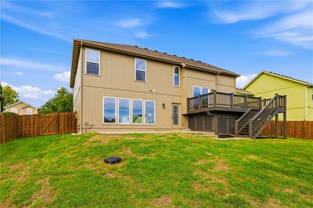 1603 NE 180th Terrace, Smithville, MO 64089