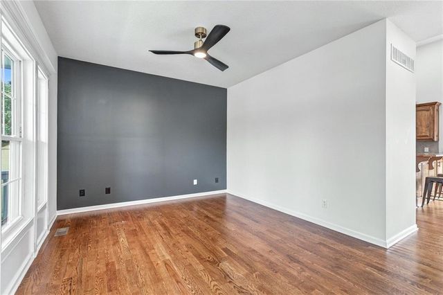 1603 NE 180th Terrace, Smithville, MO 64089