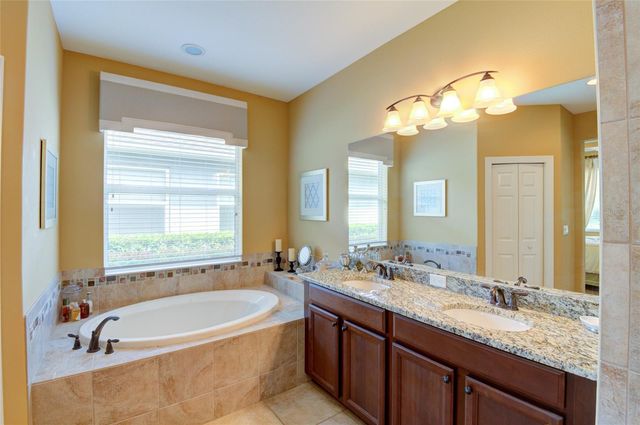 2548 CORTENOVA COURT, Venice, FL 34292