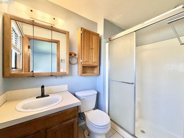 2715 Sw 31ST St, Gresham, OR 97080