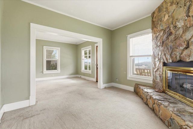 209 NORTH Avenue, Council Bluffs, IA 51503