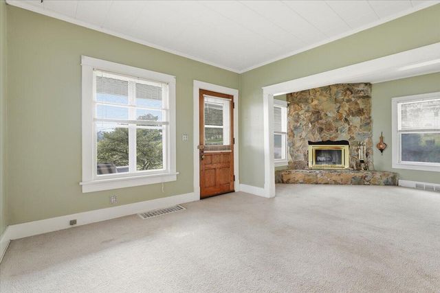 209 NORTH Avenue, Council Bluffs, IA 51503